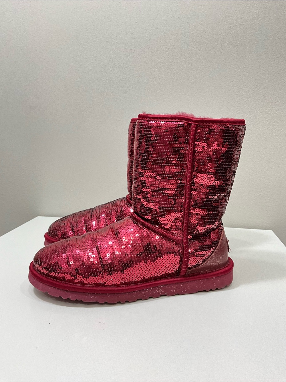 UGG Classic Short Sparkle Sequin Boots Rose Red Sheepskin Winter Booties Women 8